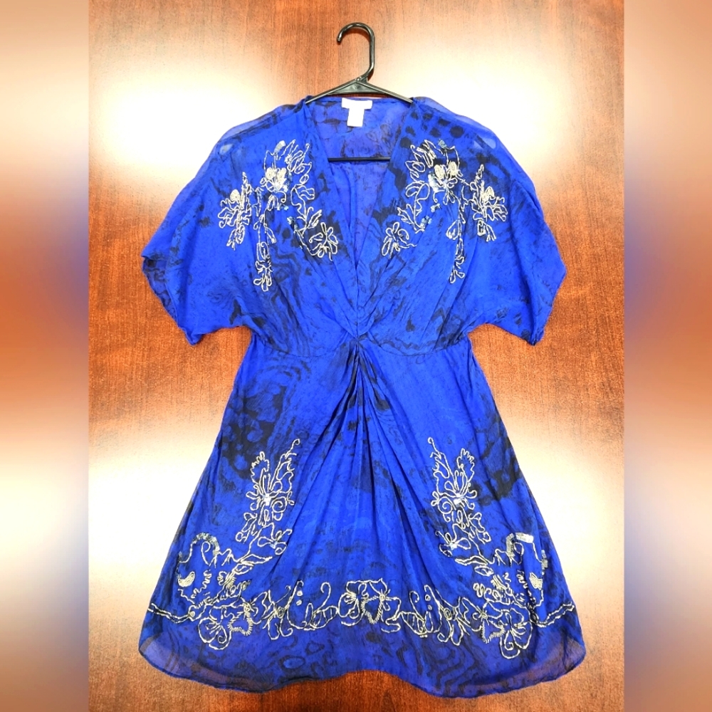 Cache size small blouse
